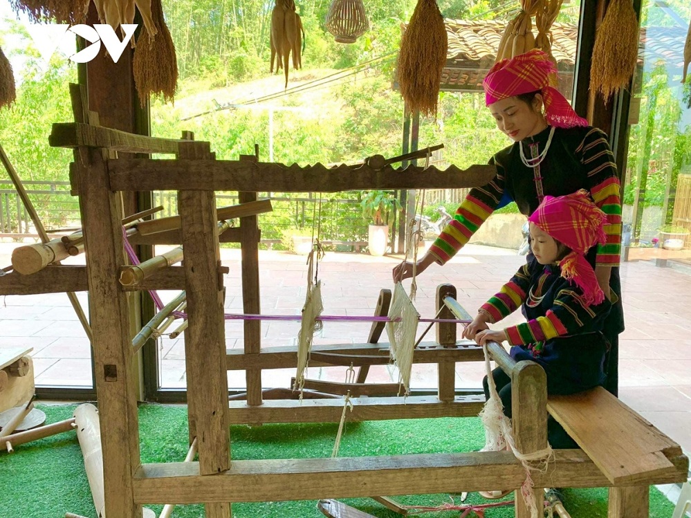 カオバン省バオラック県の観光開発