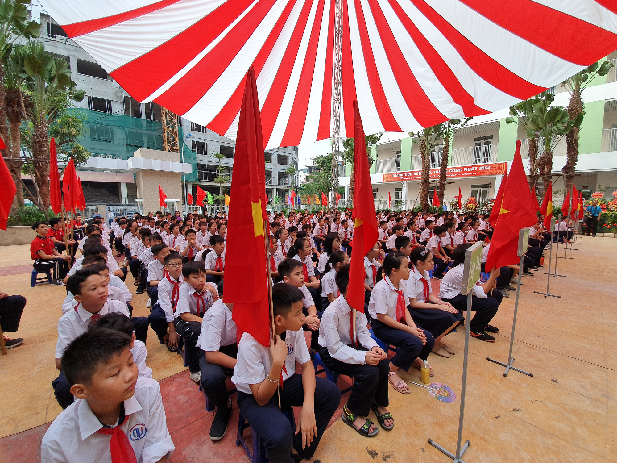 Anti-epidemic measures enforced on September 5 – Vietnam’s back-to ...