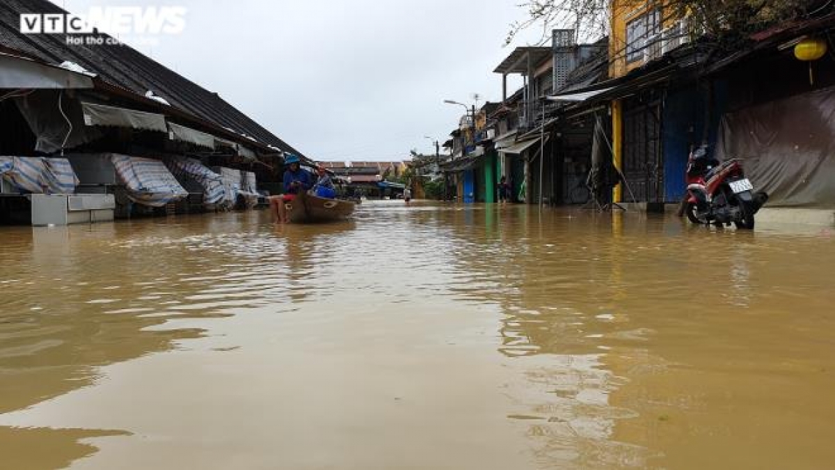 UNESCO-recognised Hoi An inundated by flooding again